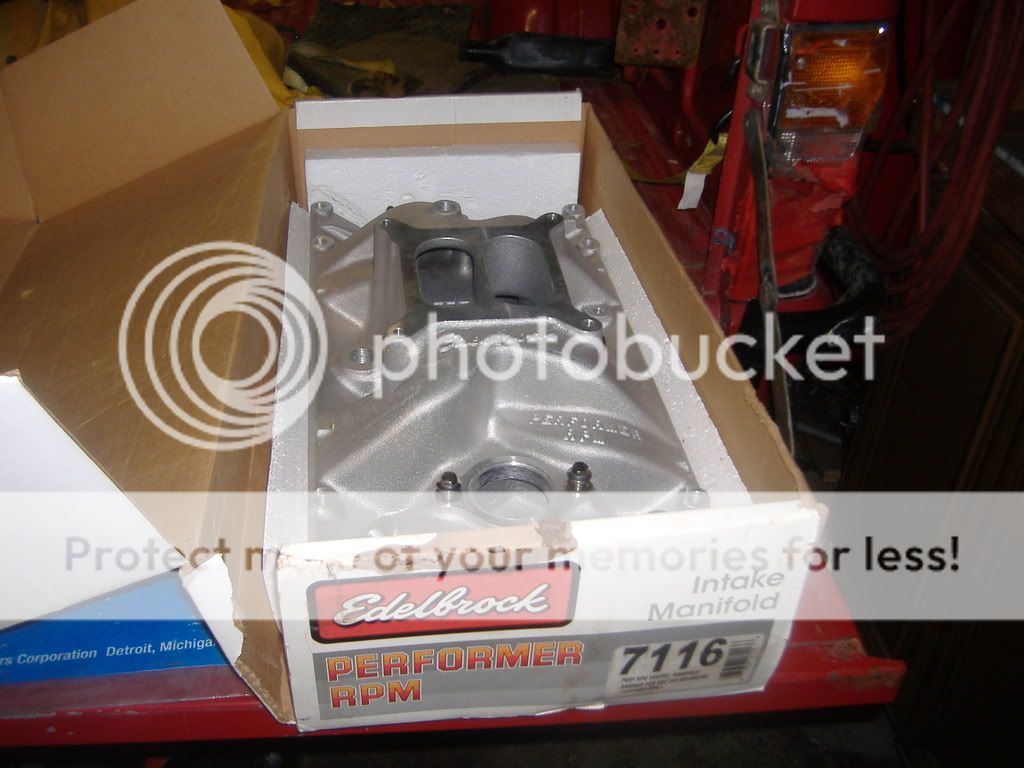 SBC Vortec Performer RPM intake Pirate 4x4