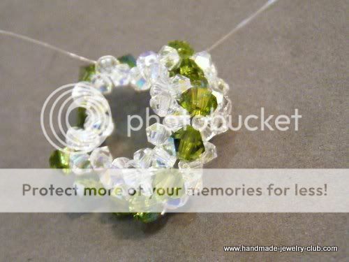 beaded,wreath,pendant,tutorial,lesson