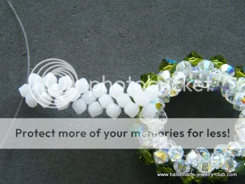 beaded,wreath,pendant,tutorial,lesson
