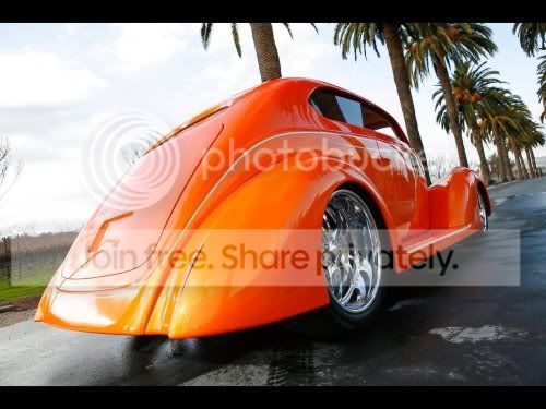 1937_Ford_Sedan_005.jpg